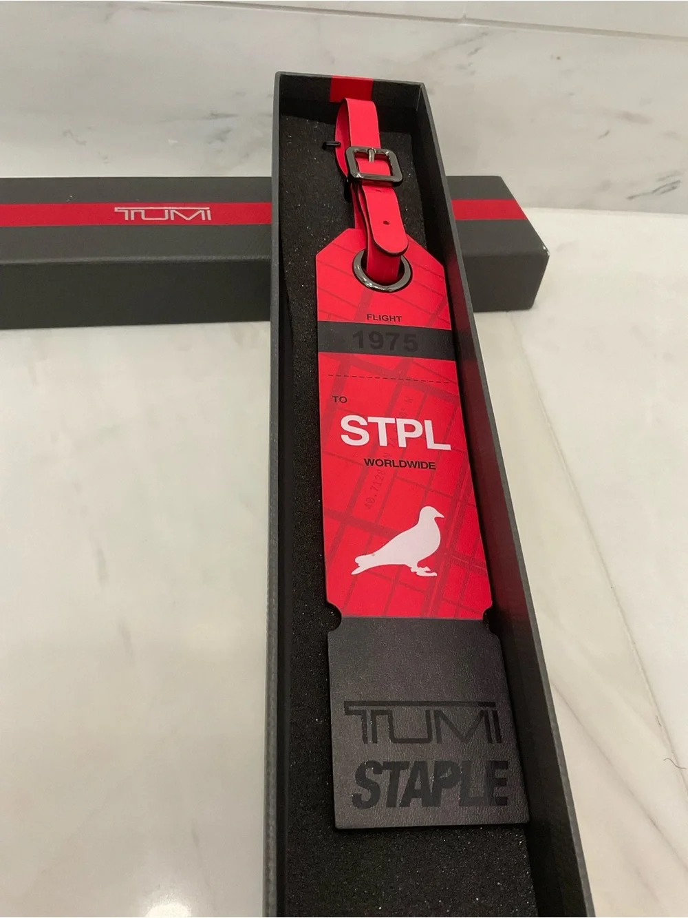 NEW Tumi x STAPLE Collaboration LOGO Leather Buckled Luggage Tag - RED & BLACK